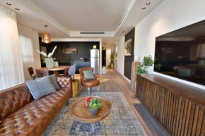 2Bedroom Suite with Balcony 4 and shelter